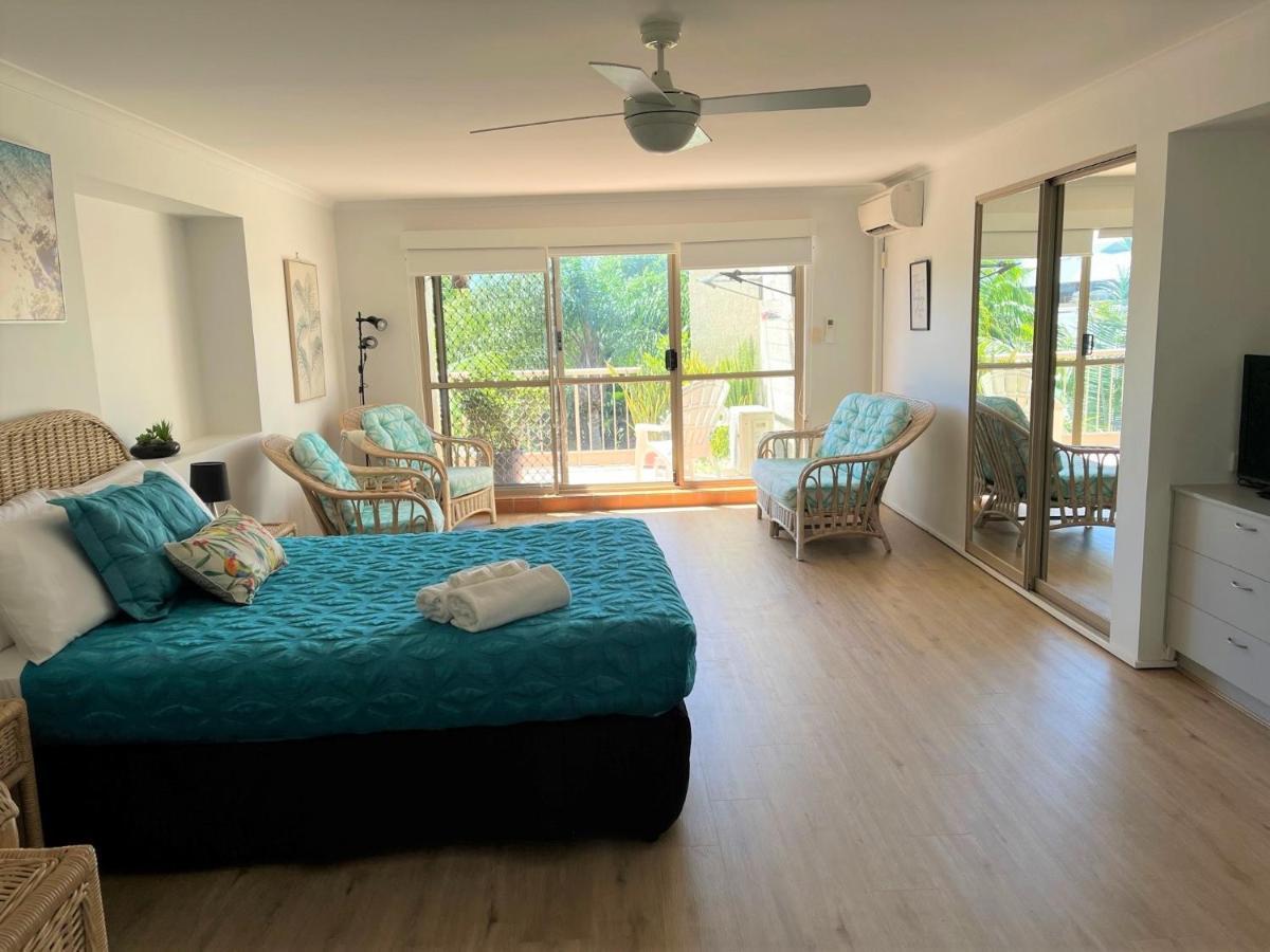 Sanctuary Beach Resort Голд-Кост Экстерьер фото