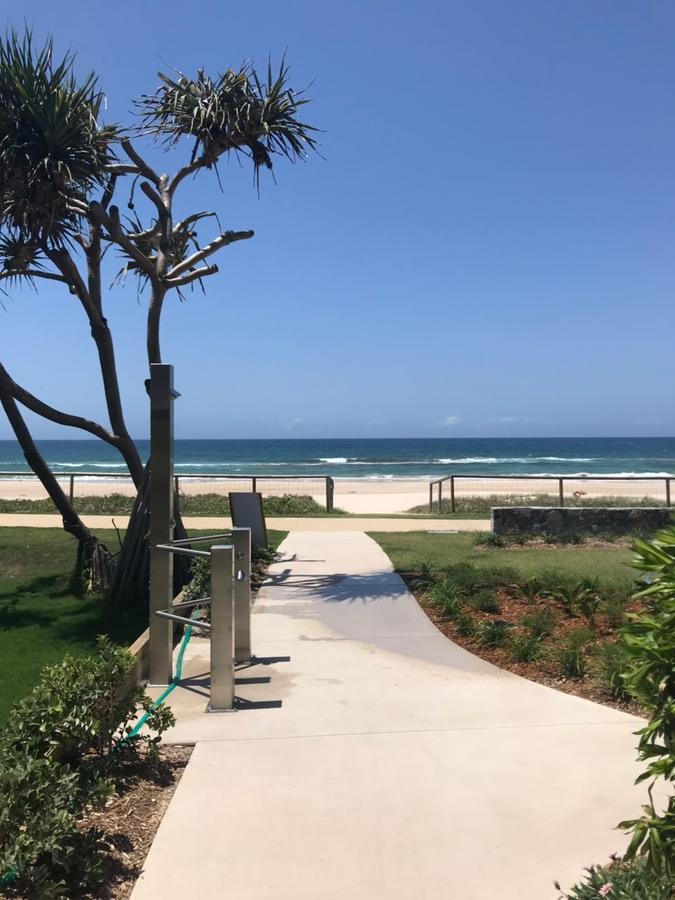 Sanctuary Beach Resort Голд-Кост Экстерьер фото