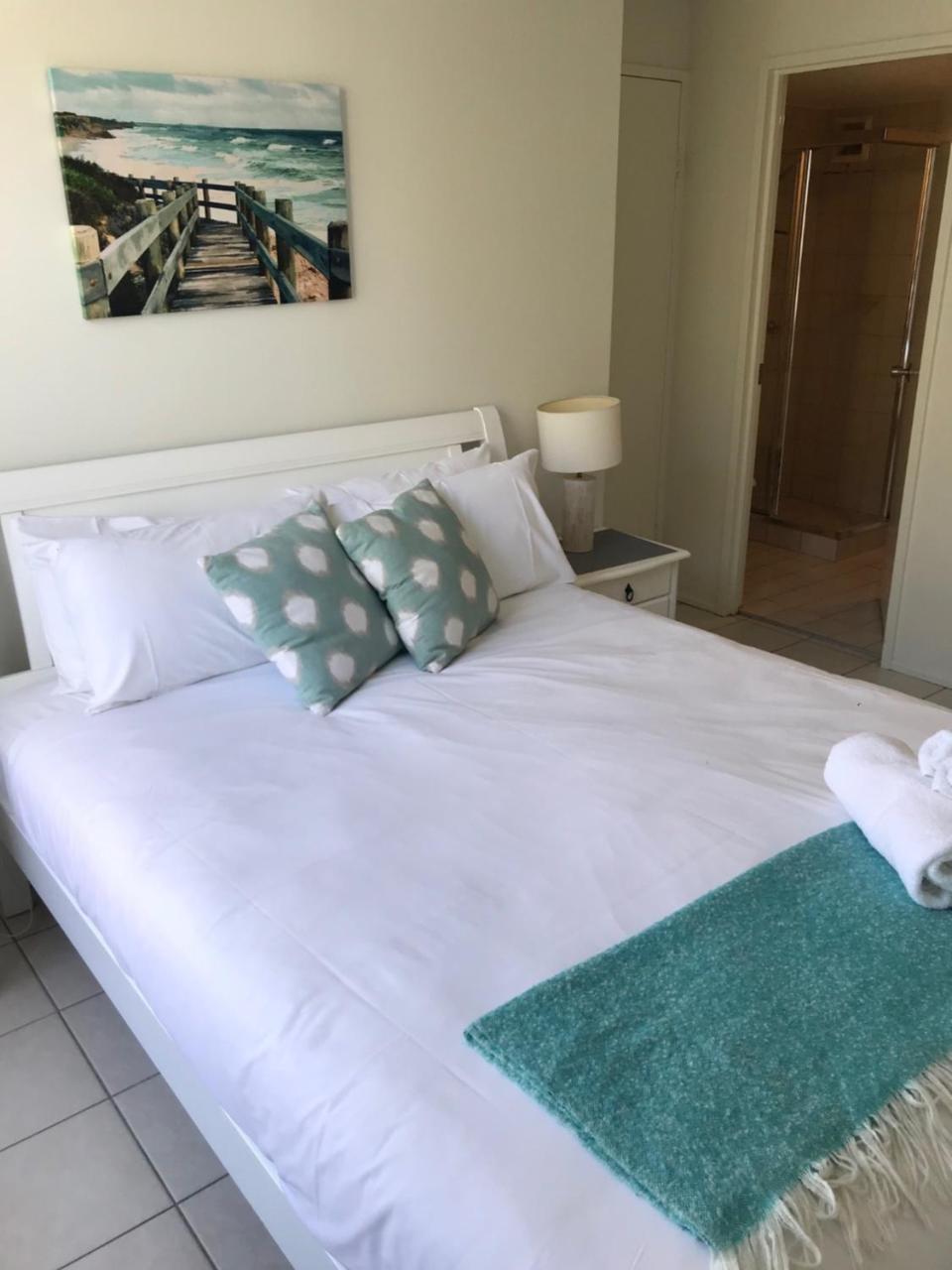 Sanctuary Beach Resort Голд-Кост Экстерьер фото