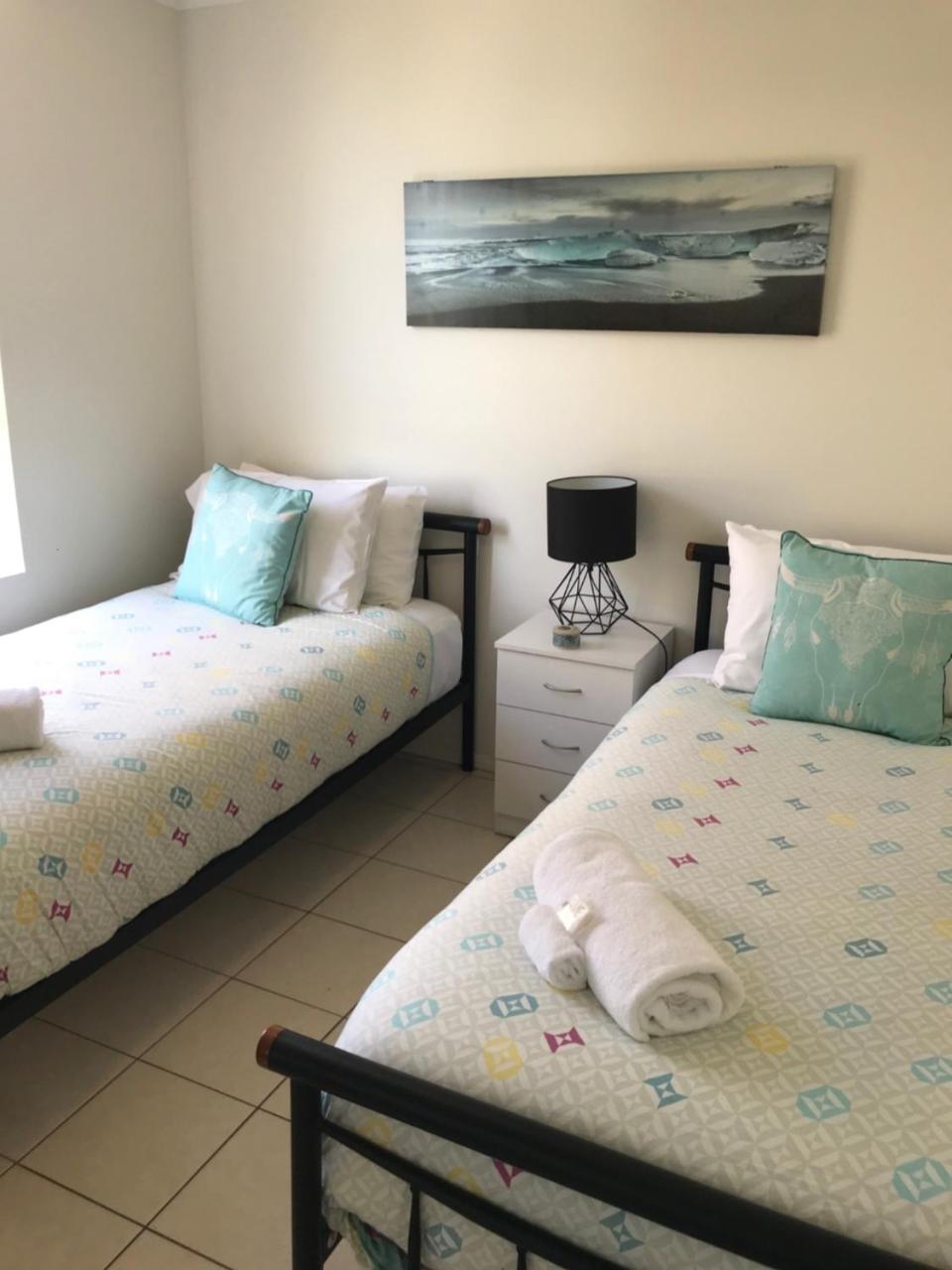 Sanctuary Beach Resort Голд-Кост Экстерьер фото
